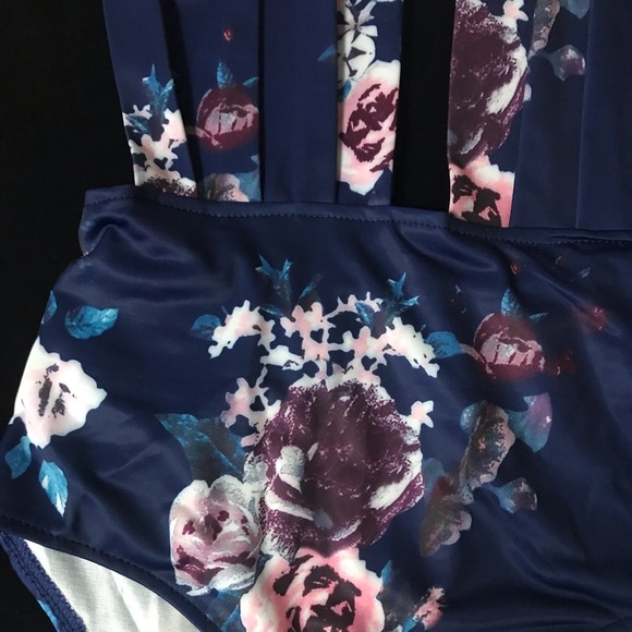 LAST ONE🔻High Waisted One Piece Swimsuit - Picture 3 of 5